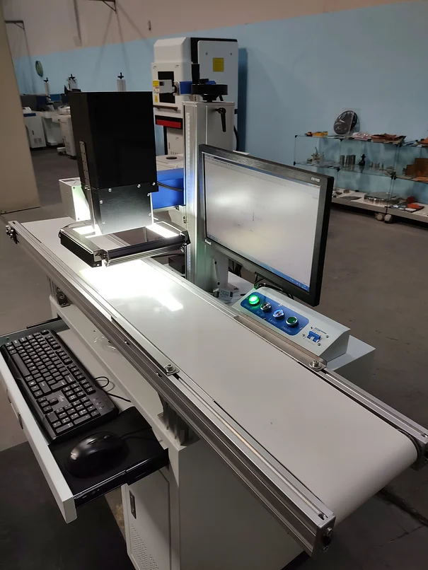 Máquina de Corte a Laser para Materiais Delicados